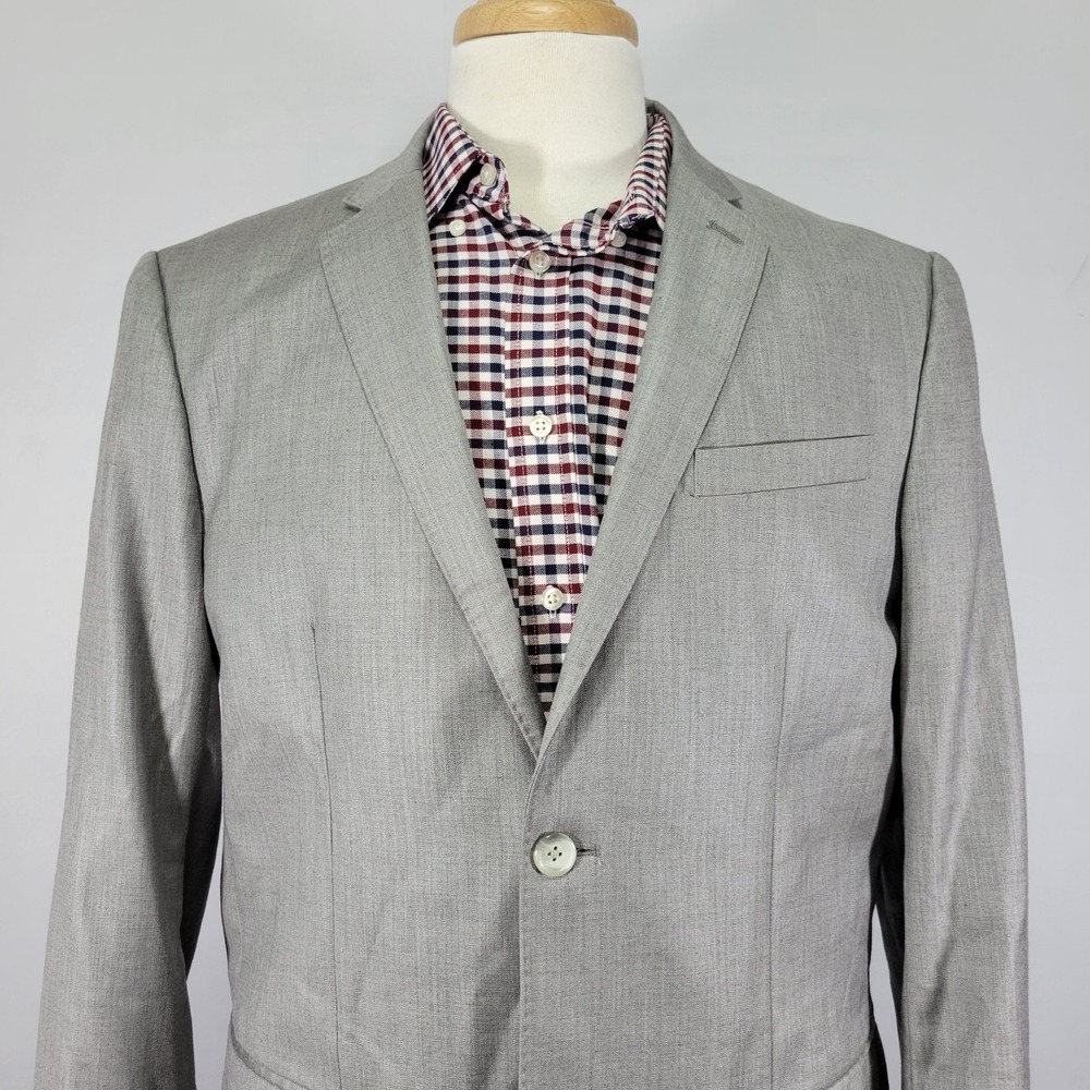 Perry Ellis Men's Sport Coat Blazer Two Button Gray Herringbone Poly Blend 44R - Picture 6 of 15